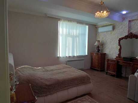 4 otaqlı mənzil, 154 m², Lökbatan: 278 000 ₼ 2