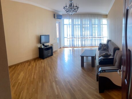 Kirayə 2 otaqlı mənzil, 95 m², Ağ şəhər: 800 ₼/ay 4