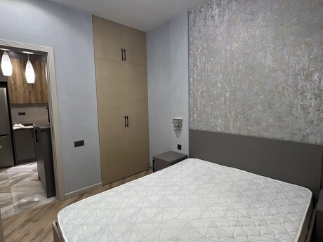 Аренда: 2-комнатная квартира, 60 м², 8 Noyabr: 998 ₼/мес 5