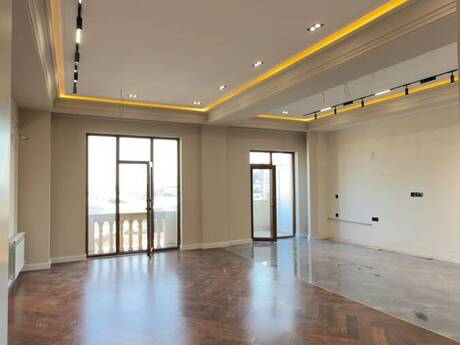 3 otaqlı mənzil, 145 m², İçəri Şəhər: 685 000 ₼ 3