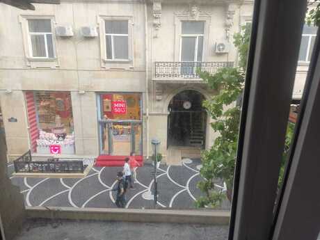 2 rooms · 35 m² · floor 2/2, 8 Noyabr