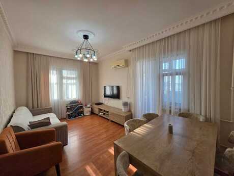 Elan №6403508 - Bakı, Yeni Günəşli q., 2 otaqlı, 65 m², 6/9 mərtəbə