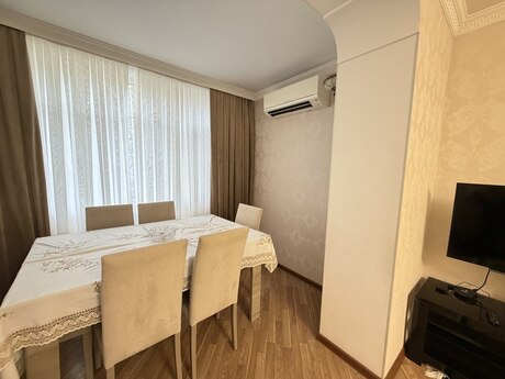 3-room apartment for rent, 90 m², Elmlər Akademiyası: 180 ₼/mo 5