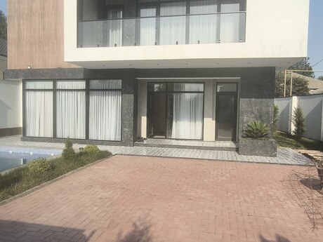5 otaqlı həyət evi, 290 m², Novxanı: 335 000 ₼ 2