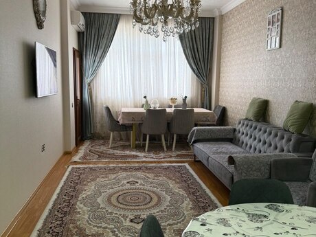 3 otaq · 75,7 m² · 3/12 mərtəbə, Bakıxanov