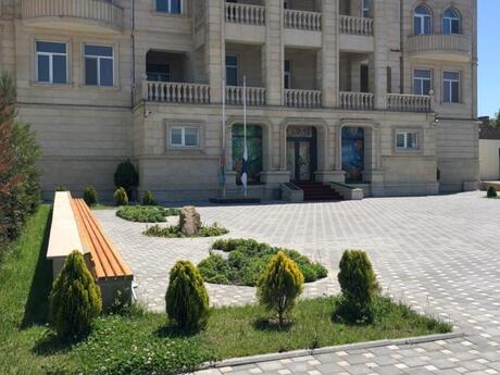 Elan №6403607 - Bakı, Səbail r., 20 otaqlı, 2000 m²