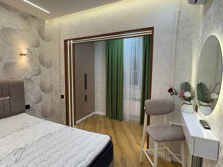 2-room apartment for rent, 65 m², Əhmədli: 750 ₼/mo 3
