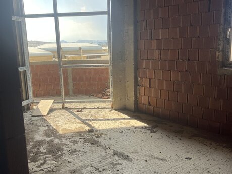 2 otaq · 77,5 m² · 12/18 mərtəbə, Lökbatan