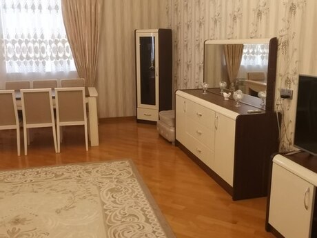 Kirayə 3 otaqlı mənzil, 130 m², Nəsimi: 1 000 ₼/ay 3