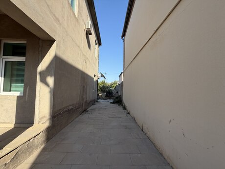 5 otaqlı həyət evi, 200 m², Sahil: 350 000 ₼ 2