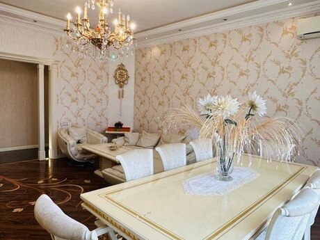 İçəri Şəhərdə 3 otaqlı yeni tikili mənzil satılır, 120 m², 558 999 AZN, şəkil 4 / 12