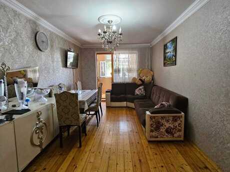 Elan №6403871 - Sumqayıt, Sumqayıt, 3 otaqlı, 70 m², 2/5 mərtəbə