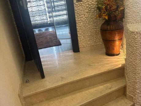Kirayə 3 otaqlı mənzil, 120 m², 8 Noyabr: 1 200 ₼/ay 5
