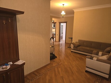 3 otaqlı mənzil, 126 m², Nizami: 415 000 ₼ 2