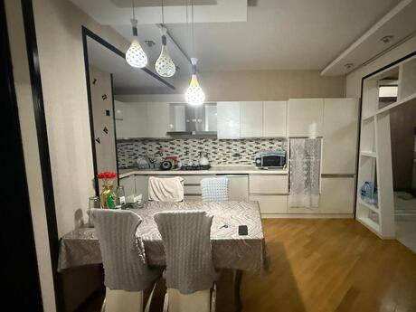 Объявление №6403975 - Баку, пос. Ени Ясамал, 3-комн., 110 м², 13/20 этаж