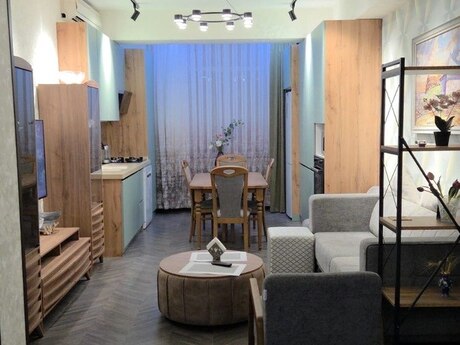 Elan №6403991 - Bakı, İnşaatçılar m., 3 otaqlı, 100 m², 5/17 mərtəbə