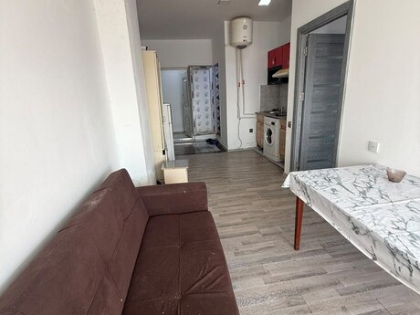 Kirayə 2 otaqlı mənzil, 45 m², İnşaatçılar: 450 ₼/ay 3