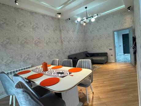 2-room apartment for rent, 65 m², 28 May: 799 ₼/mo 4