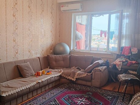 Elan №6404019 - Bakı, Qaraçuxur q., 2 otaqlı, 60 m², 9/9 mərtəbə