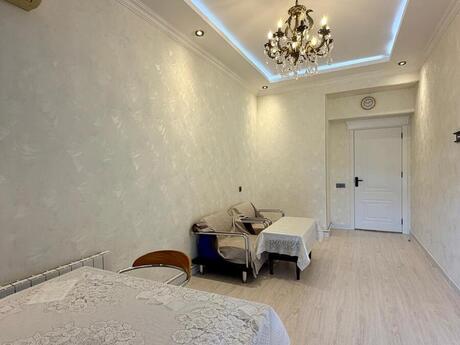 Kirayə 3 otaqlı mənzil, 80 m², Şah İsmayıl Xətai: 1 200 ₼/ay 4