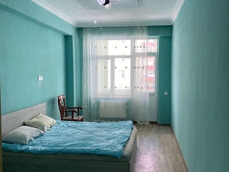 Kirayə 4 otaqlı mənzil, 150 m², 8 Noyabr: 1 000 ₼/ay 2