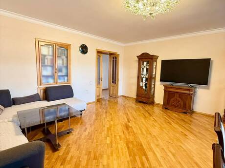 5 otaqlı mənzil, 125 m², Avtovağzal: 275 000 ₼ 2