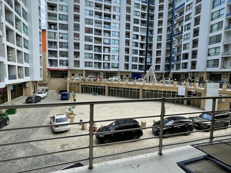 Elan №6404113 - Bakı, Gənclik m., 4 otaqlı, 198 m², 2/12 mərtəbə