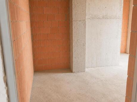 2 otaqlı mənzil, 80 m², Saray: 92 000 ₼ 2