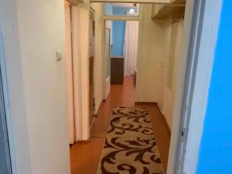2 otaq · 53 m² · 8/9 mərtəbə, Azadlıq Prospekti