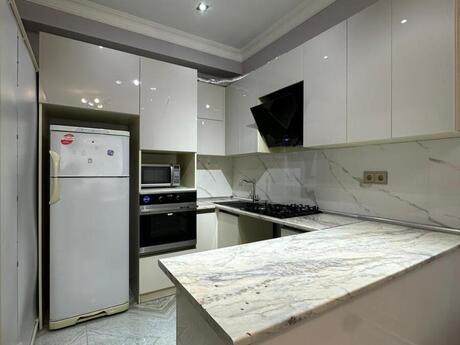 Kirayə 2 otaqlı mənzil, 50 m², Nəriman Nərimanov: 800 ₼/ay 4