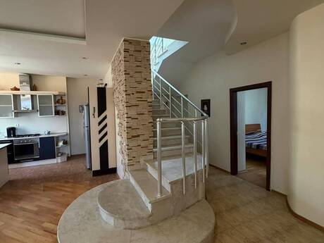 6 otaqlı həyət evi, 330 m², Nardaran: 460 000 ₼ 4
