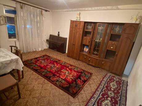 Elan №6404210 - Bakı, Nəsimi r., 3 otaqlı, 70 m², 9/9 mərtəbə