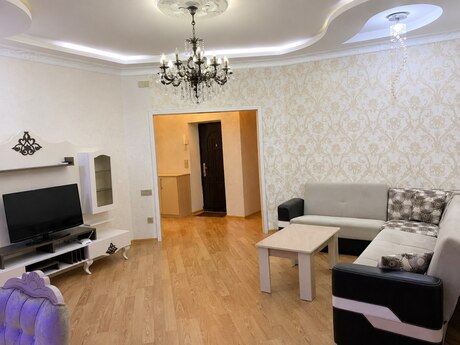 Elan №6404232 - Bakı, Gənclik m., 3 otaqlı, 125 m², 5/11 mərtəbə