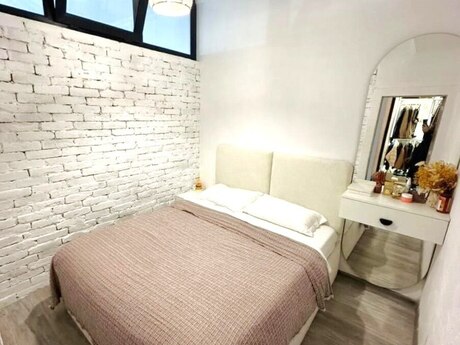 2 otaqlı mənzil, 45 m², 28 May: 172 000 ₼ 3