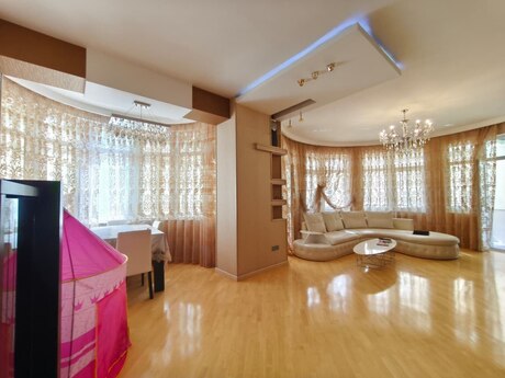 2-комнатная квартира, 130 м², Gənclik: 300 000 ₼ 2