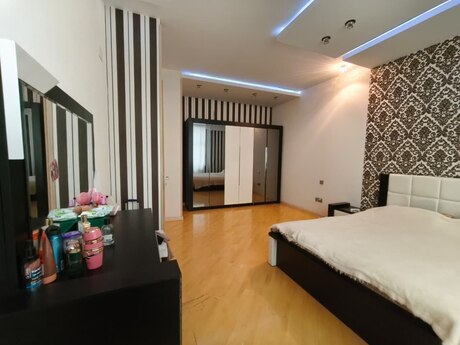 2-комнатная квартира, 130 м², Gənclik: 300 000 ₼ 5