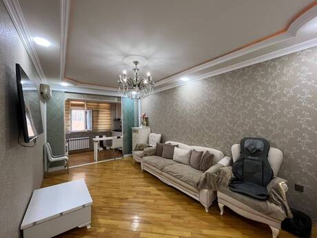 2 otaq · 68 m² · 8/18 mərtəbə, 8 Noyabr