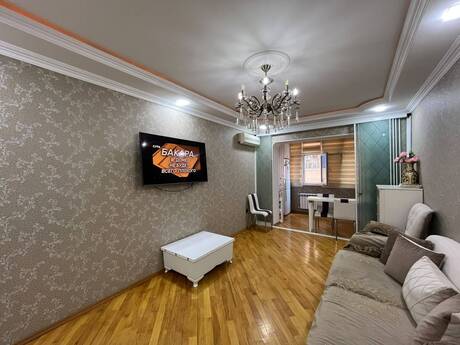 2 otaqlı mənzil, 68 m², 8 Noyabr: 230 000 ₼ 2
