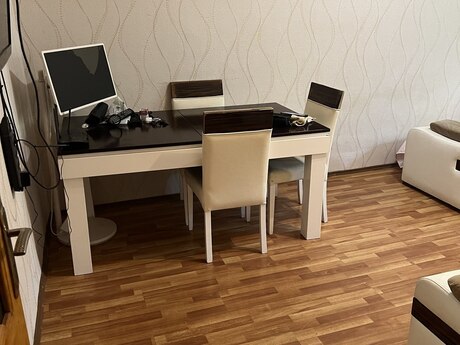 2-room apartment for rent, 50 m², Azadlıq Prospekti: 200 ₼/mo 2