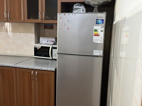 2-room apartment for rent, 50 m², Azadlıq Prospekti: 200 ₼/mo 5