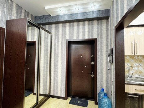 2 otaqlı mənzil, 52 m², 8 Noyabr: 230 000 ₼ 5
