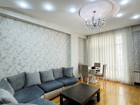 2 rooms · 52 m² · floor 9/13, 8 Noyabr