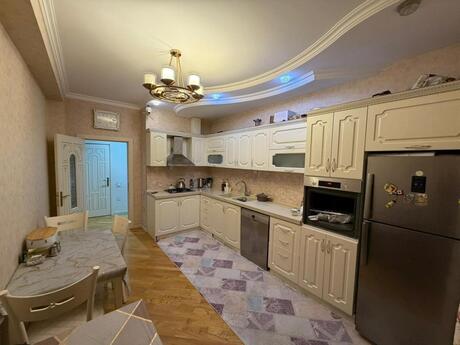 3 otaqlı mənzil, 88 m², Elmlər Akademiyası: 270 000 ₼ 3