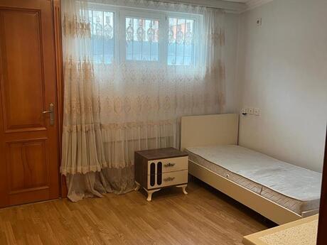 3-room apartment for rent, 90 m², Nizami: 850 ₼/mo 5