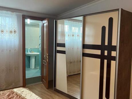 3-room apartment for rent, 90 m², Nizami: 850 ₼/mo 4