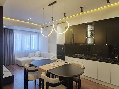 2 otaqlı mənzil, 70 m², BCR Khatai: 373 000 ₼ 2
