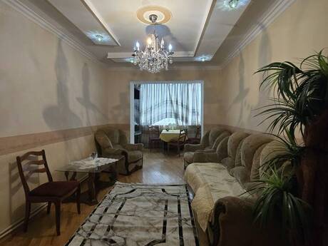 Elan №6404458 - Bakı, Nizami m., 3 otaqlı, 90 m², 5/5 mərtəbə