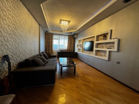 3 otaqlı mənzil, 135 m², Nəriman Nərimanov: 325 000 ₼ 2