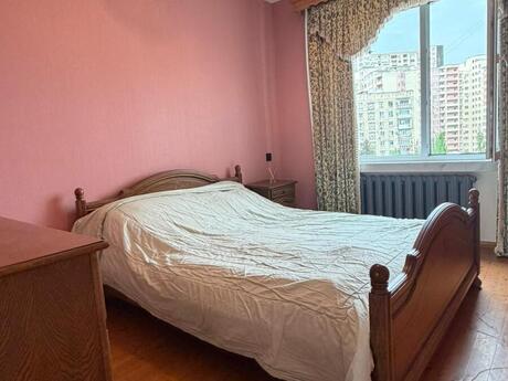 2-room apartment for rent, 70 m², 8 Noyabr: 749 ₼/mo 4