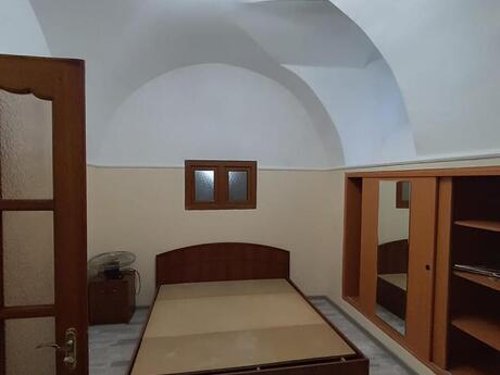3-комнатная квартира, 65 м², İçəri Şəhər: 165 000 ₼ 4